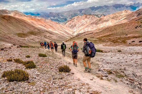 Best Mountaineering Expeditions In India - Uttaranchal - Dehra Dun ID1532052 2