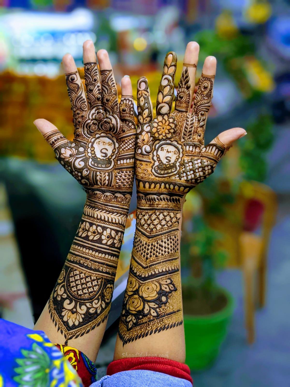 Unique Bridal Mehndi? Trust the Best Bridal Mehndi Artist in - Uttar Pradesh - Lucknow ID1609933