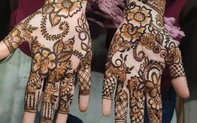 Unique Wedding Designs by a Professional Mehndi Artist in Lu - Uttar Pradesh - Lucknow ID1604972 2