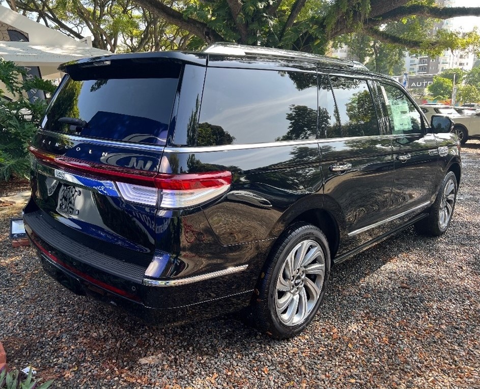 Lincoln Navigator Reserve La Jeepeta Que Define Tu Personal - New York - New York ID1610664 4