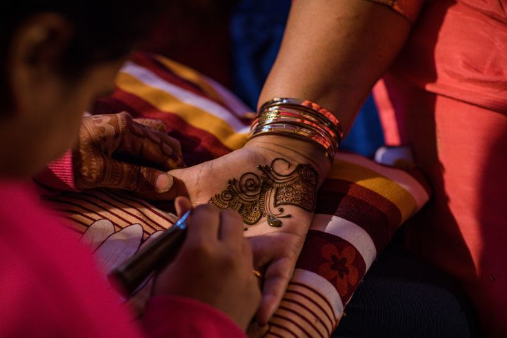Make Weddings Beautiful with the Best Bridal Mehndi Artist i - Uttar Pradesh - Lucknow ID1612057 2