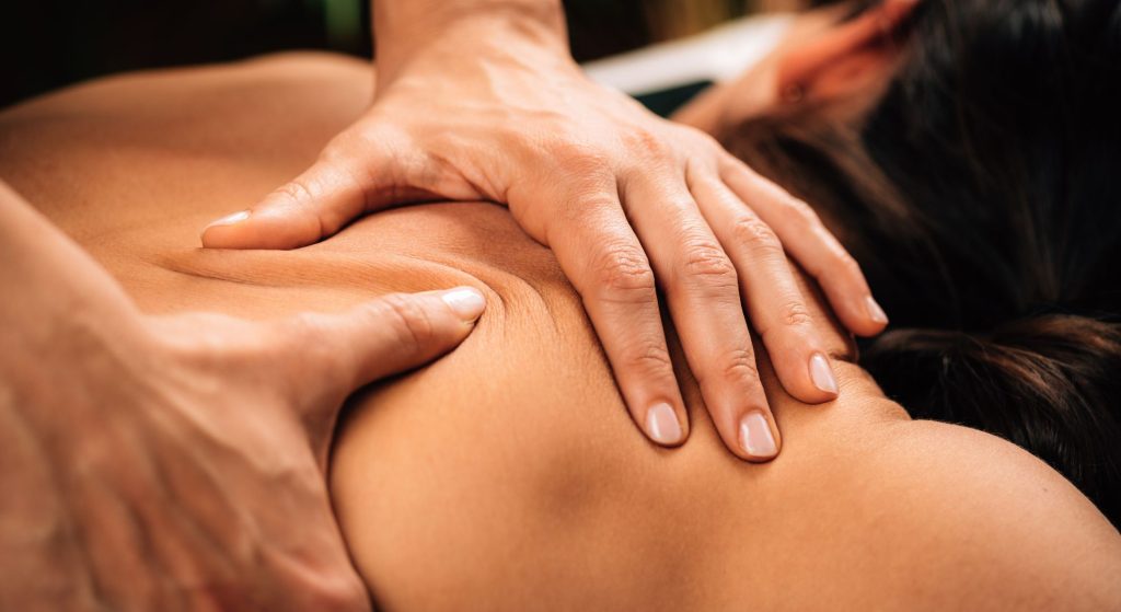 What Is Deep Tissue Massage? A Comprehensive Guide to Benefi - Uttar Pradesh - Agra ID1591996 1