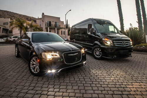 Northwest Limo  Airport Travel  Black Car Travel Services - New York - New York ID1588556