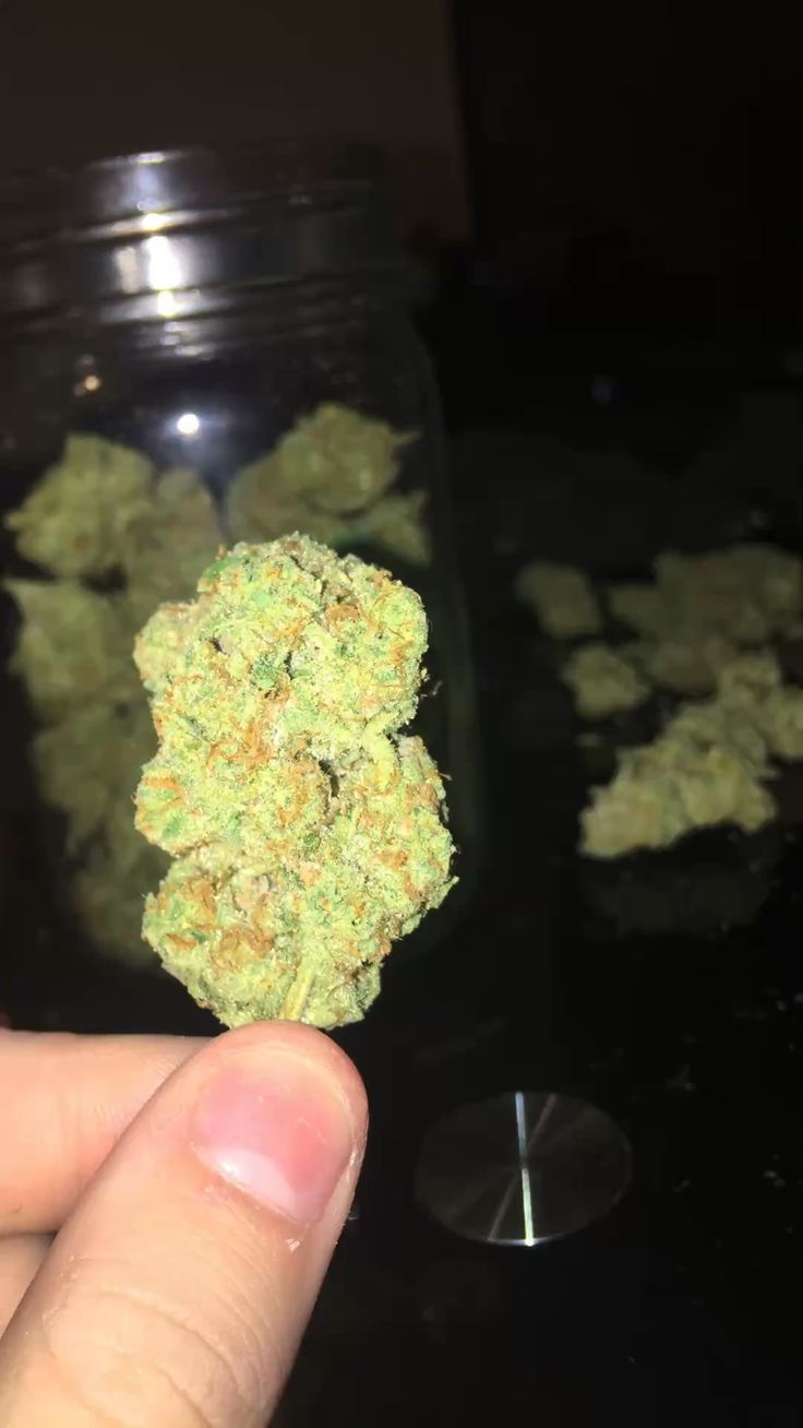 Cannabis And Cancer Treatment CBD Oil For Arthritis cannbis - Florida - Clearwater ID1594645