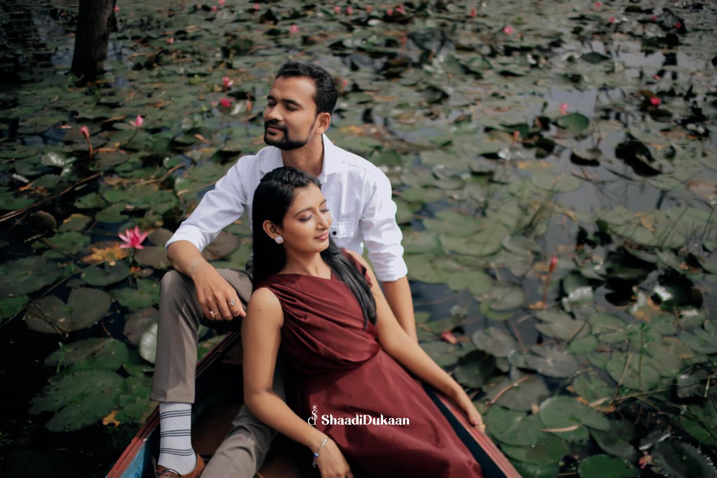 Discover modern trends with the best wedding photographers i - Madhya Pradesh - Indore ID1613152 4