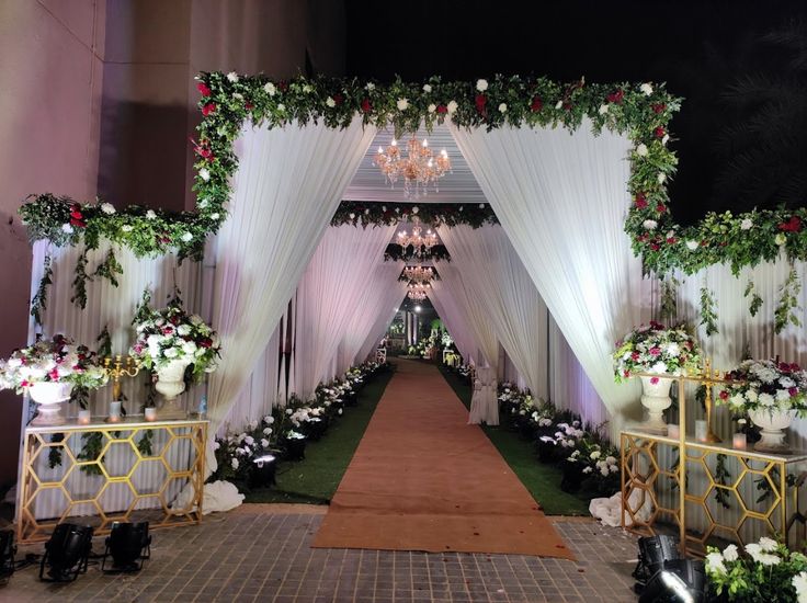 Hire creative experts with the top wedding decorators in Luc - Uttar Pradesh - Lucknow ID1611437 2