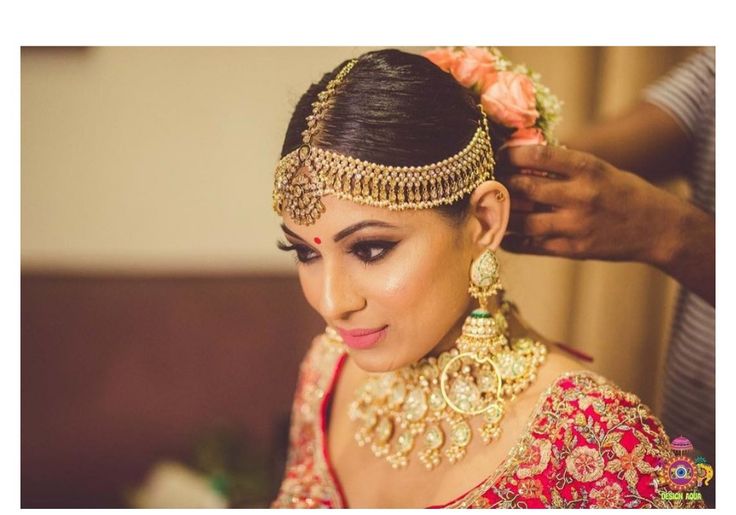 Find reliable Top makeup artists in Indore for stunning even - Madhya Pradesh - Indore ID1605035