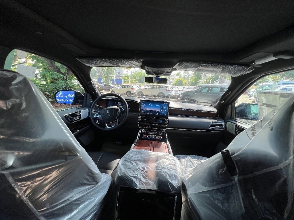Lincoln Navigator Reserve La Jeepeta Que Define Tu Personal - New York - New York ID1610664 3
