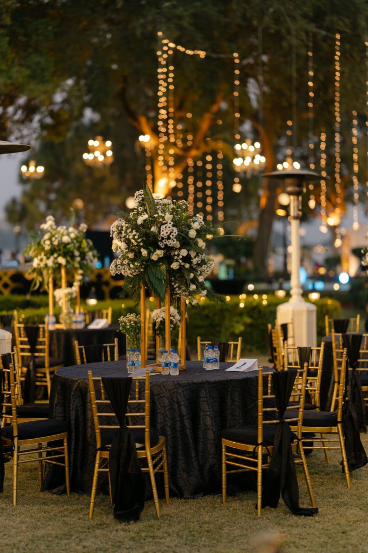 Book flawless dcor with the best wedding decorators in Ind - Madhya Pradesh - Indore ID1611562 4