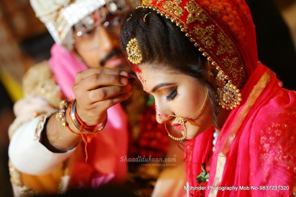 Best Bridal Makeup Artist in Bareilly  Top Wedding Makeup A - Uttar Pradesh - Bareilly ID1597751