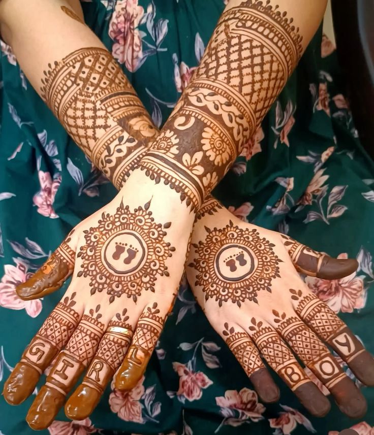 Top mehndi artists in Indore offer unique henna patterns for - Madhya Pradesh - Indore ID1610056 2