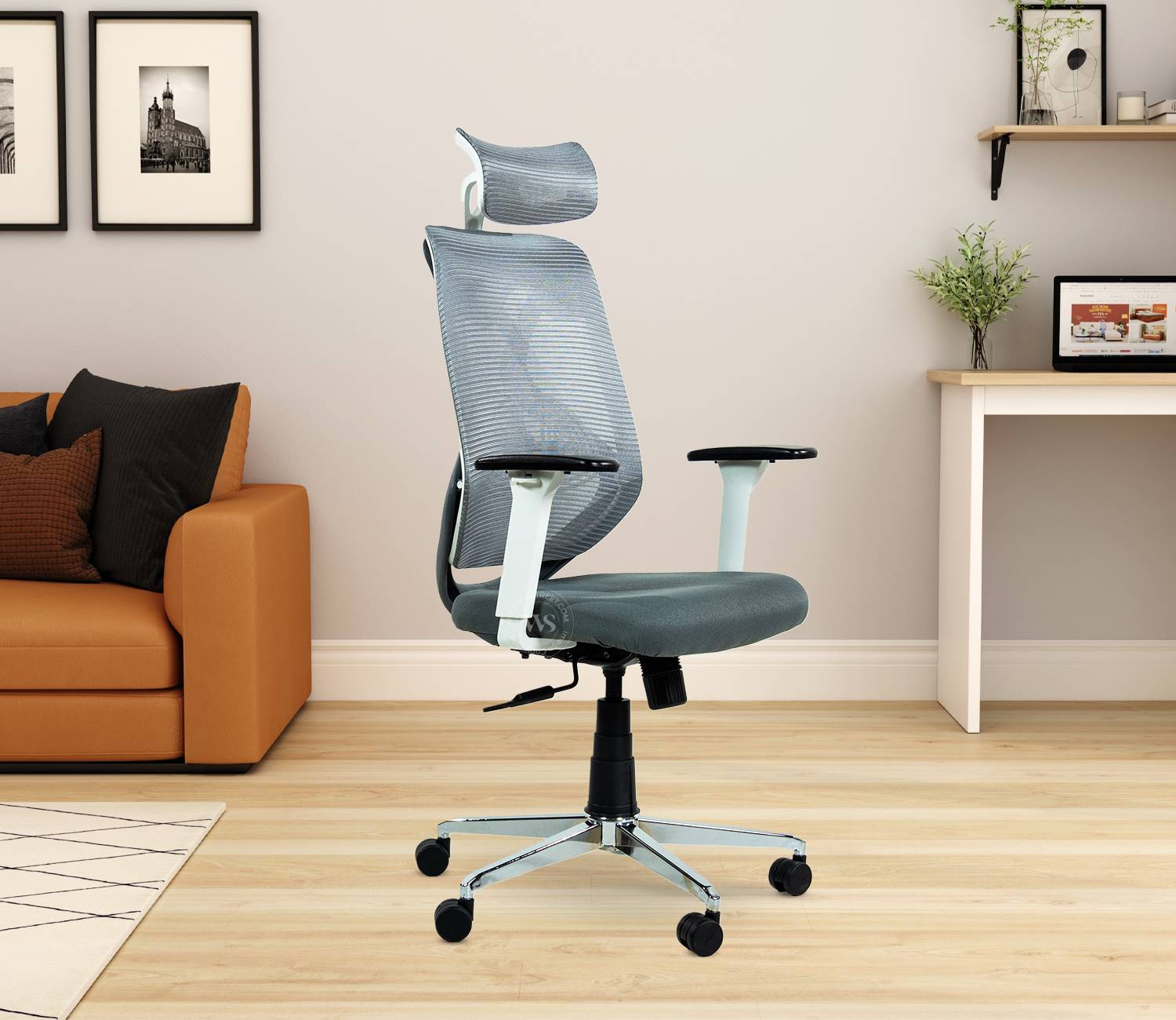 Stylish Office Chair for Modern Workspaces - Karnataka - Bangalore ID1590959