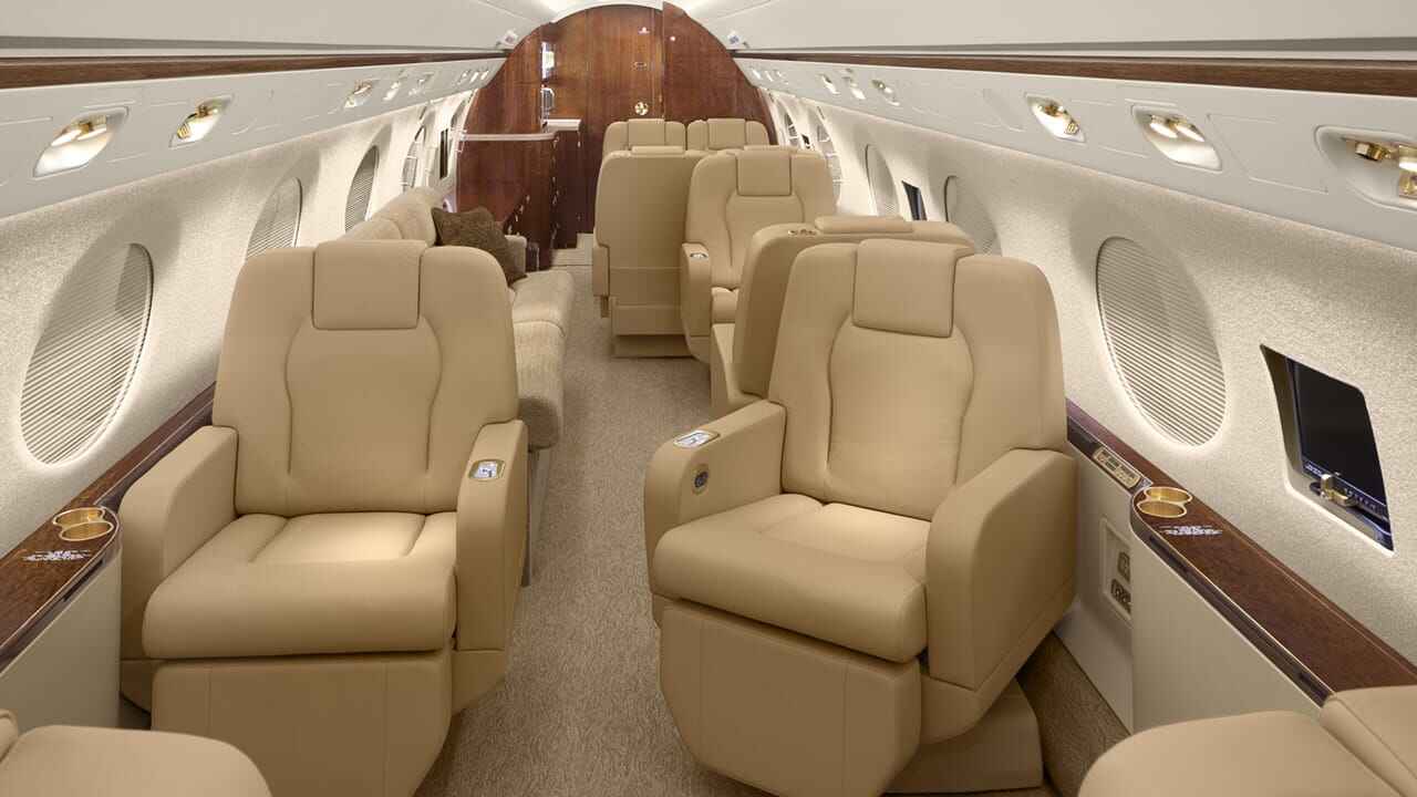  Affordable Charter Fly Services Private Jet Plane and Bu - Delhi - Delhi ID1599400