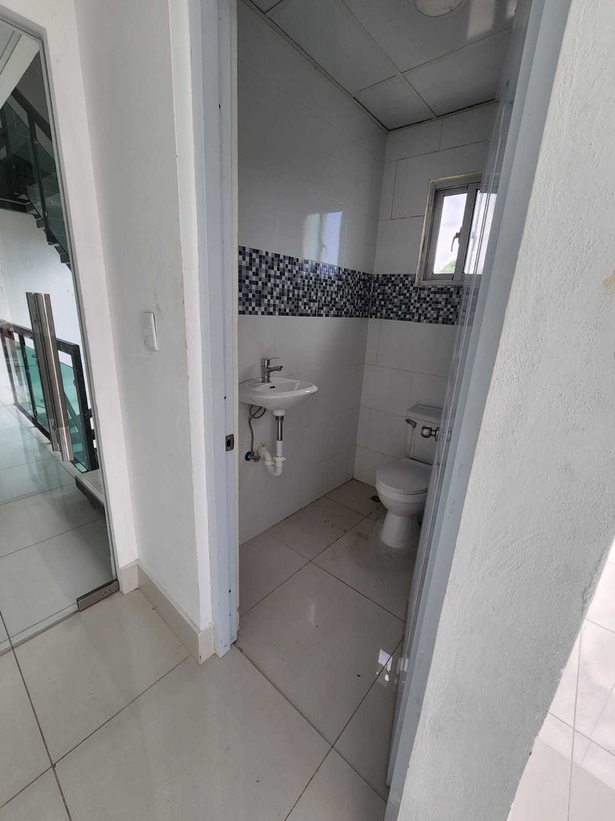 Locales En Alquiler Con Las 3 B Ensanche Ozama! - New York - New York ID1611031 3