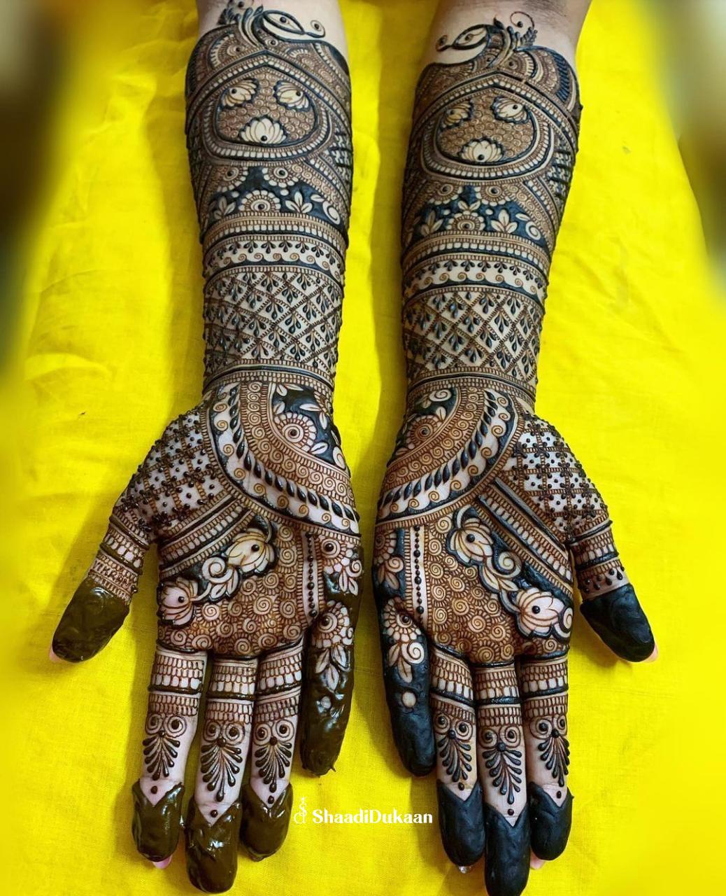 Look Ethereal with the Best Bridal Mehndi Artist in Lucknow  - Uttar Pradesh - Lucknow ID1609932 2