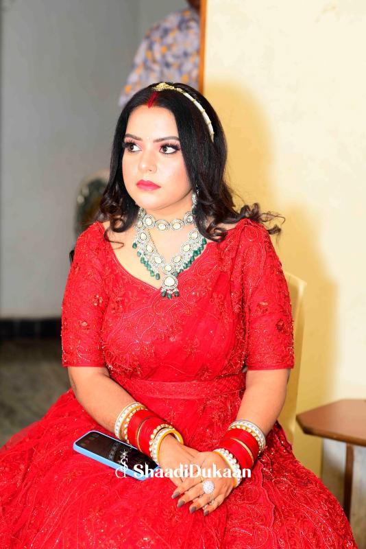 Your Guide to Hiring the Best Makeup Artist in Bangalore - Karnataka - Bangalore ID1604435