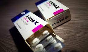 Buy Xanax online for quick Pain relief - California - Bakersfield ID1536307 1