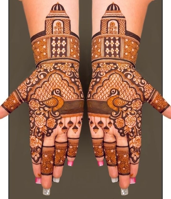 Discover creative flair with an affordable mehndi artist in  - Maharashtra - Pune ID1610129 3