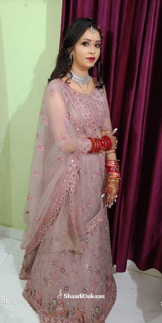Book Top Makeup Artist in Nagpur For Wedding  Check Price  - Maharashtra - Nagpur ID1591036