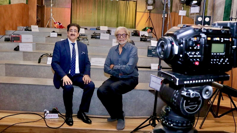 Muzaffar Ali Inaugurates Exclusive Exhibition of Still and M - Delhi - Delhi ID1612111