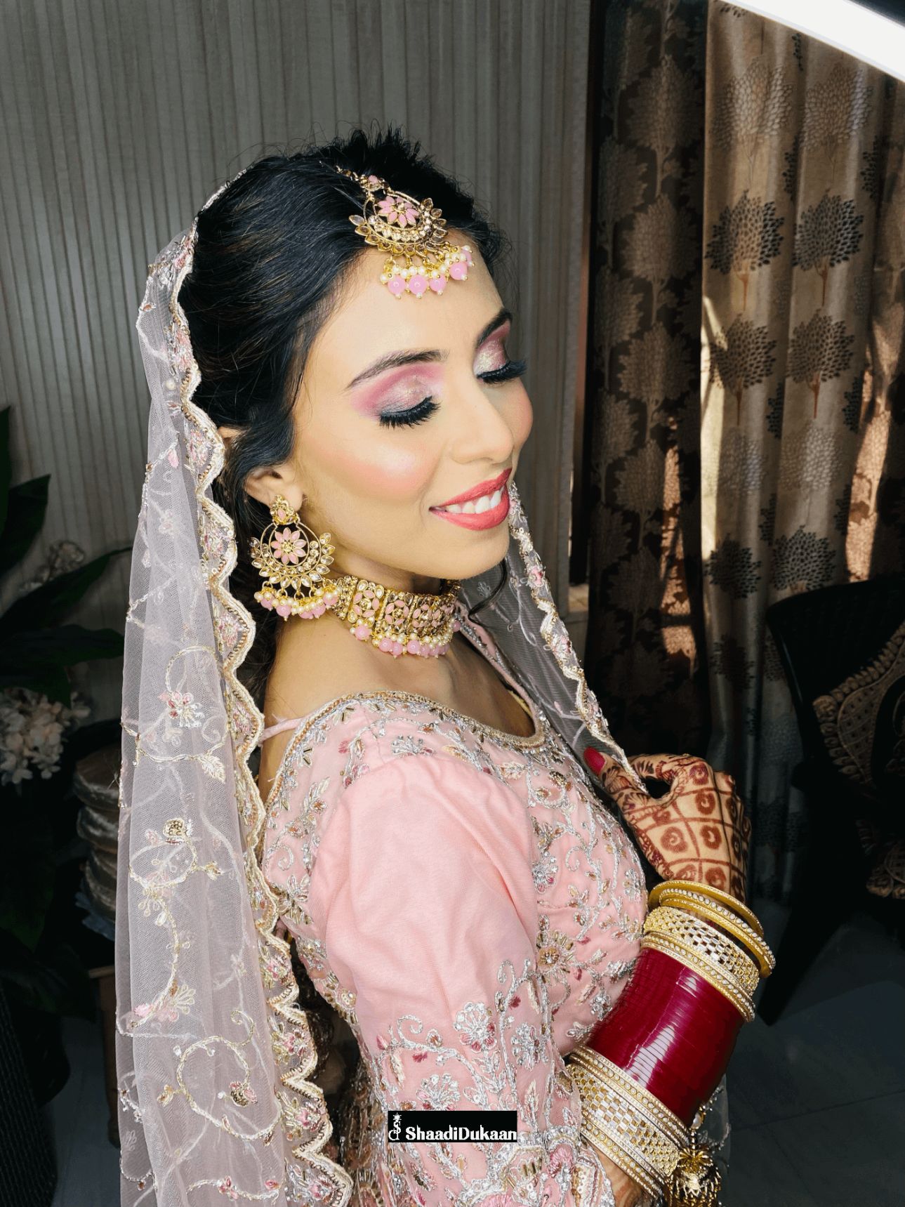 Top wedding makeup tips from best bridal makeup artists in C - Chandigarh - Chandigarh ID1605959 2