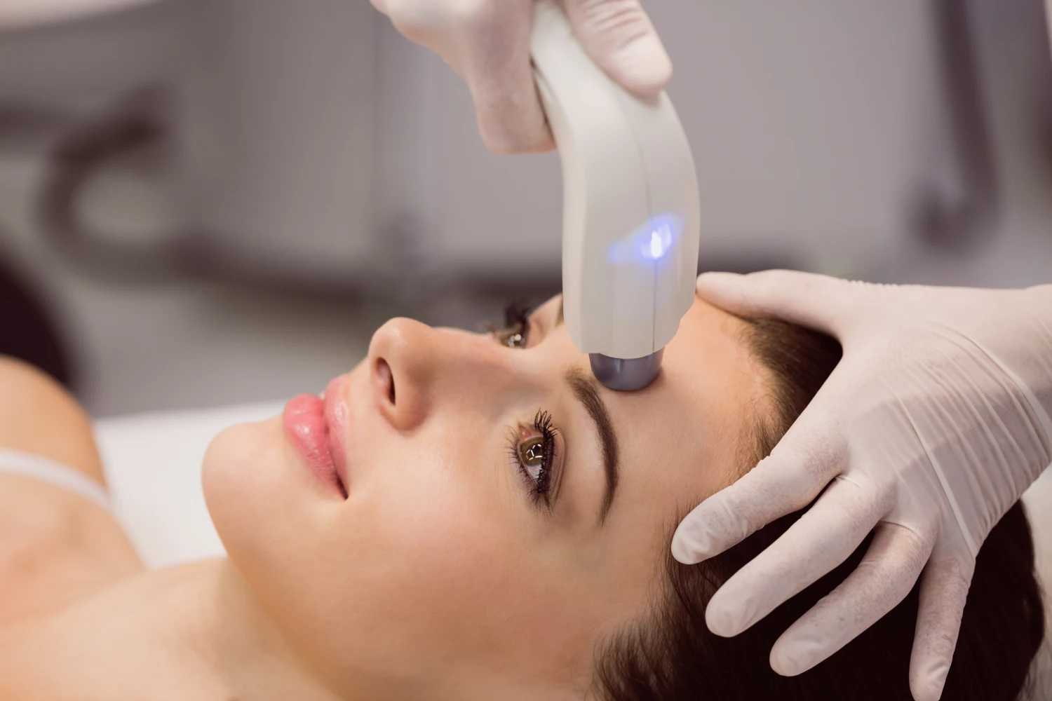 Best laser therapy in Bilaspur 2025  Saluja Skin Clinic - Chhattisgarh - Bilaspur ID1599738