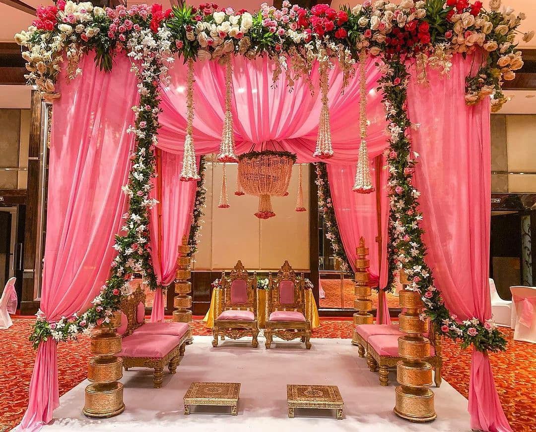 Stunning backdrops created for couples by a leading wedding  - Maharashtra - Pune ID1612729 3