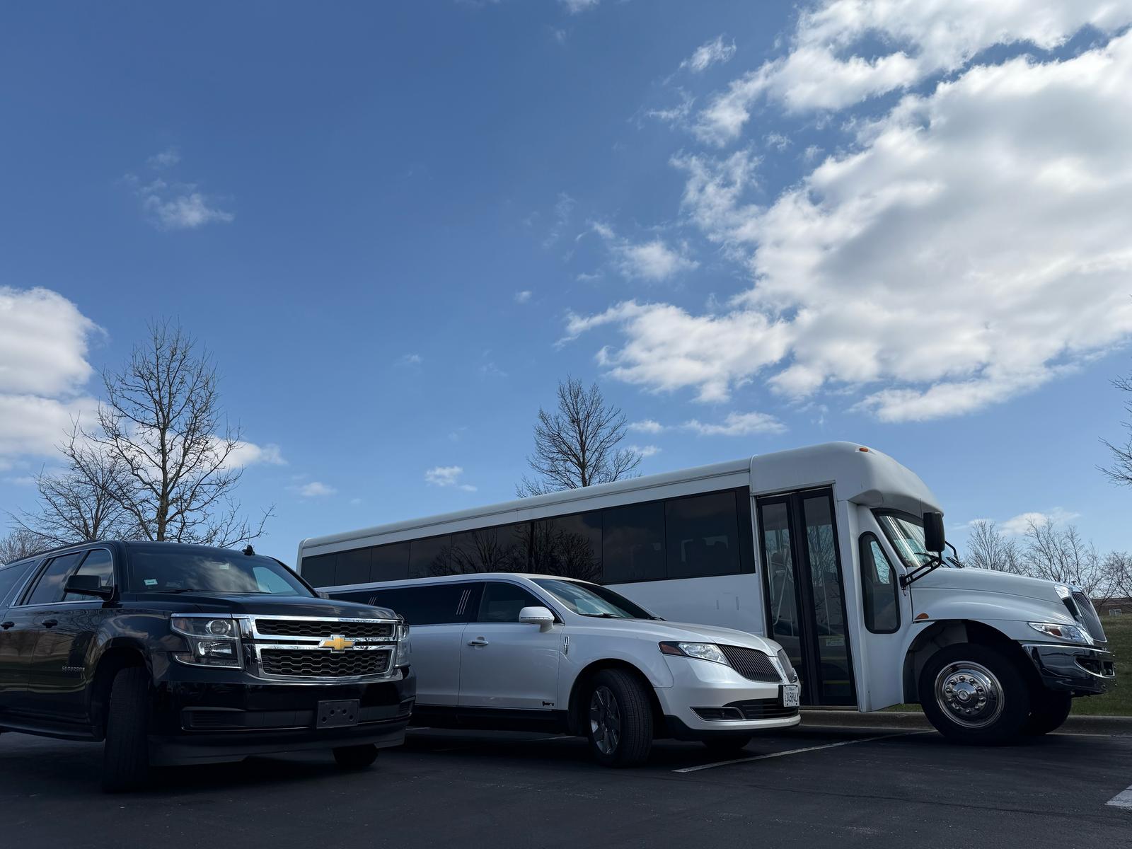 Chicago Northwest Limousine  Transportation Services Hoffma - Illinois - Chicago ID1607991 3