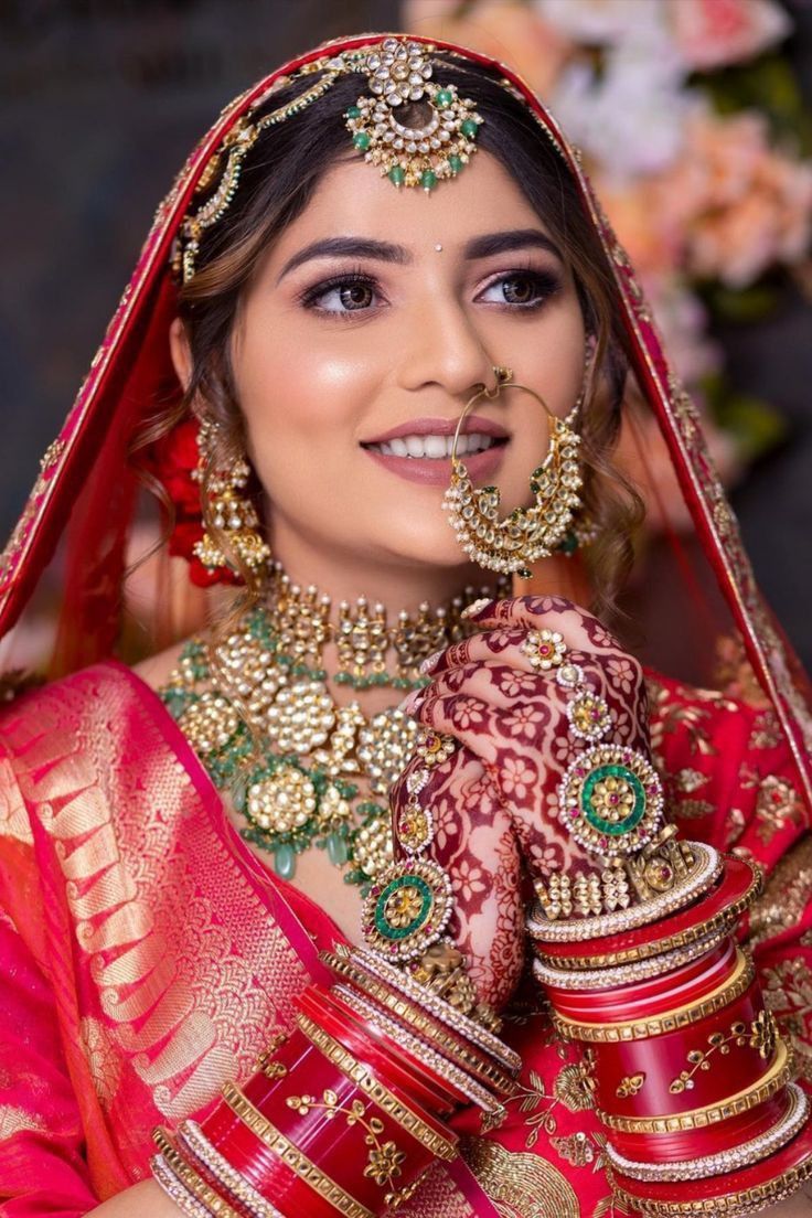 Get professional artistry from Best bridal makeup artists in - Maharashtra - Pune ID1612692 4