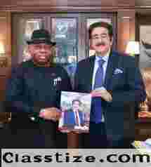 Dr. Sandeep Marwah Holds Strategic Meeting with Global South Leader Abdul Dewale Mohammed