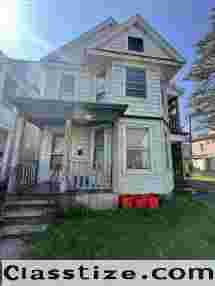 3BR IN 1004 Jay St, Utica, NY 13501