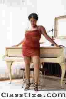 Book Samantha: Seattle's Premier High-Class Companion for Unforgettable Moments