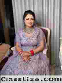 Let popular makeup artists in Gurgaon craft your perfect bridal look with precision