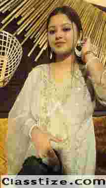 Call Girls In Delhi  INA ✲[[99-58-O-18831]]✲