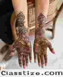 Book your dream mehndi design with the top mehndi artists in Gurgaon today